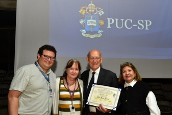 Padre José Oscar Beozzo recebe o título de Doutor Honoris Causa pela PUC-SP - Foto 2096