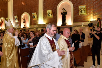 Dedicação da Igreja e do Altar da Paróquia São Vito Mártir - Foto 2119