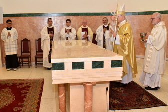 Dedicação da Igreja e do Altar da Paróquia São Vito Mártir - Foto 2124