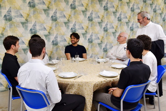 Dedicação da Igreja e do Altar da Paróquia São Vito Mártir - Foto 2192