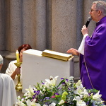 05 finados dom odilo cripta bipos padres falecidos03.JPG