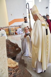 19 paroquia natividade senhor dedicacao altar023