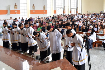 19 paroquia natividade senhor dedicacao altar034