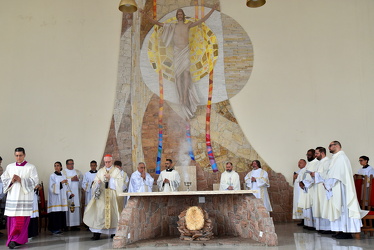 19 paroquia natividade senhor dedicacao altar038