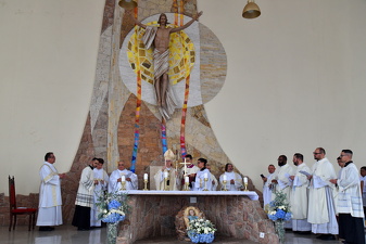 19 paroquia natividade senhor dedicacao altar048
