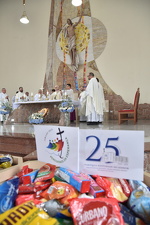 Dedicação da Igreja e do Altar da Paróquia Natividade do Senhor - Foto 2368