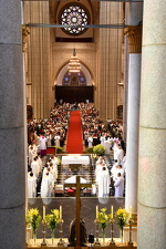 10 ordenacao sacerdotal arquidiocesana008 foto Luciney Martins