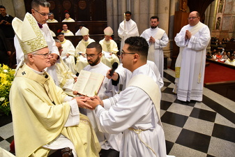 10 ordenacao sacerdotal arquidiocesana019 foto Luciney Martins