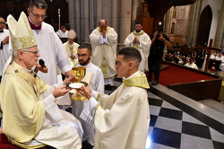 10 ordenacao sacerdotal arquidiocesana052 foto Luciney Martins