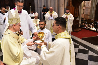 10 ordenacao sacerdotal arquidiocesana053 foto Luciney Martins