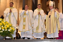 10 ordenacao sacerdotal arquidiocesana061 foto Luciney Martins