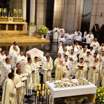 10 ordenacao sacerdotal arquidiocesana065_foto Luciney Martins.JPG