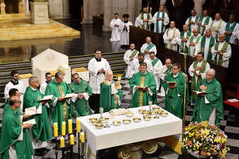 Missa de Posse no Ofício dos novos Bispos Auxiliares - Foto 4228