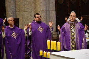 18 cardeal baldassare reina catedral013