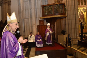 18 cardeal baldassare reina catedral022