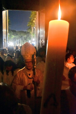 08 semana santa arquidiocesana vigilia pascal18
