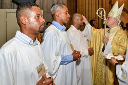 08 semana santa arquidiocesana vigilia pascal48