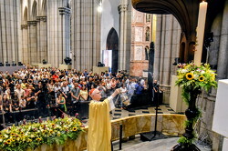 08 semana santa arquidiocesana celebracao pascoa06