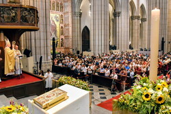 08 semana santa arquidiocesana celebracao pascoa19