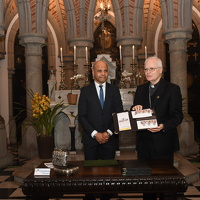24 catedral selo correios02.jpg