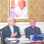 20042011 dom odilo e dom claudio coletiva papa joa paulo_foto Luciney Martins01.jpg