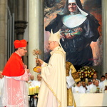 25102014 dom odilo madre assunta beatificacao_foto Luciney Martins01.jpg