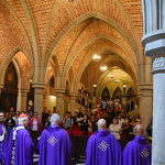 05 finados dom odilo cripta bipos padres falecidos13.JPG