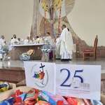 19 paroquia natividade senhor dedicacao altar066.JPG